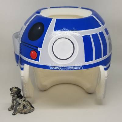 Custom helmet painted by Lazardo Art